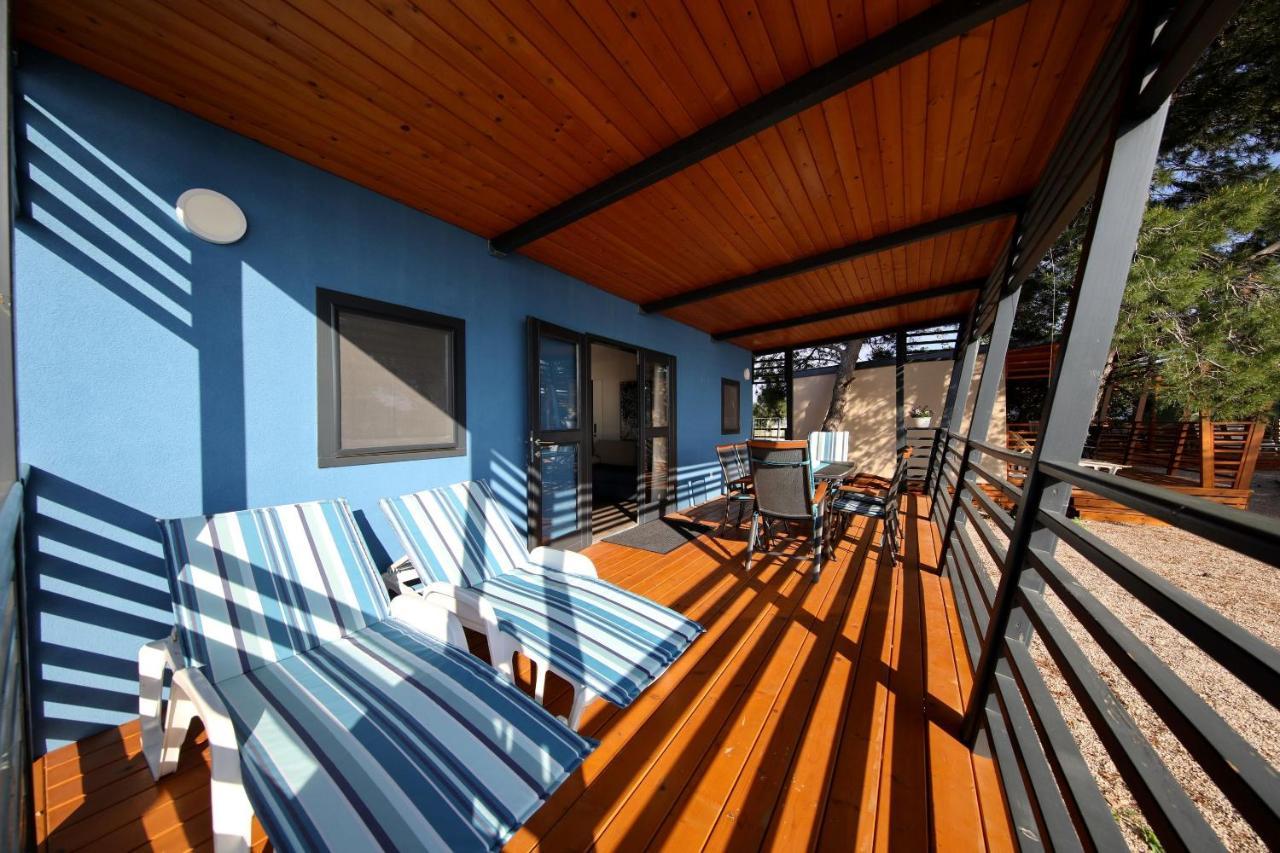 Mobile Home Safir Biograd Na Moru Exteriér fotografie